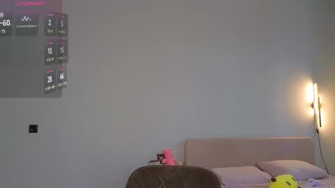 Jenny online show from 02/25/25, 02:25