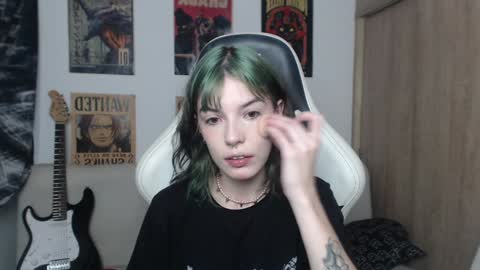 Cassie online show from 01/11/25, 10:29