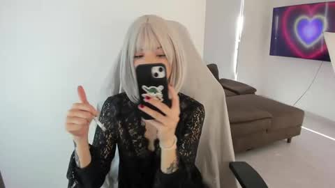 Cassie online show from 01/21/25, 08:43