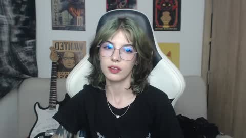 Cassie online show from 01/29/25, 04:15