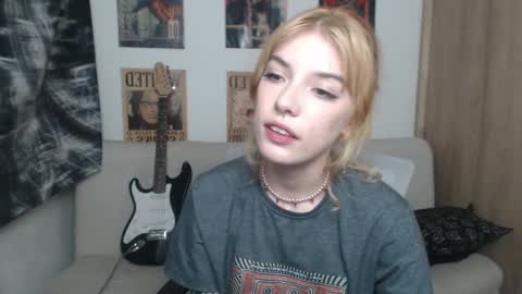 Cassie online show from 03/09/25, 08:18