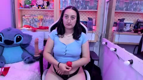 Chloe online show from 03/03/25, 01:53