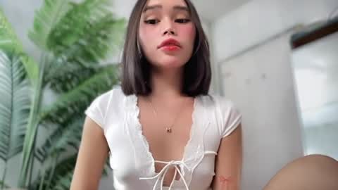 lovely_cittie18 online show from 05/02/26, 04:06