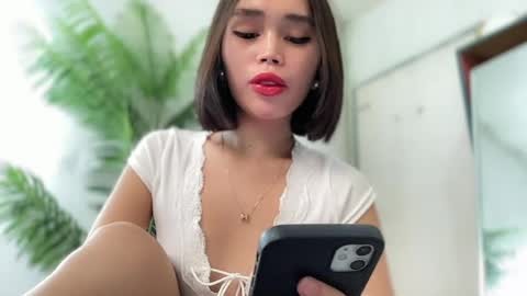 lovely_cittie18 online show from 05/22/26, 03:24