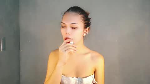 Snapshot of lovely_darlingx chatting on 06/08/26, 03:07 Precious . online show from 06/08/26, 03:07