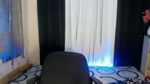 lovely_dianne online show from 02/07/25, 10:08