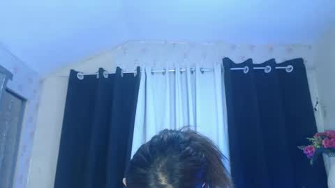 lovely_dianne online show from 02/17/25, 10:40