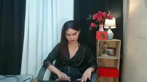 lovely_dianne online show from 03/06/25, 10:26