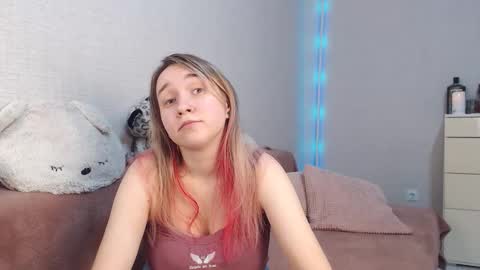 Lovely Hayley online show from 10/30/25, 10:10