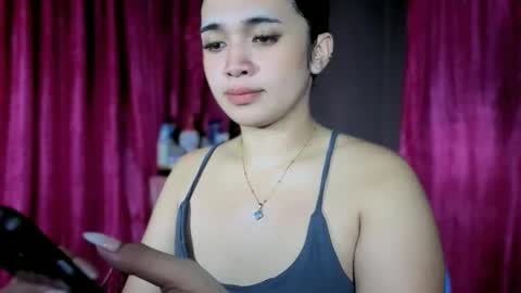 LOVE online show from 04/10/26, 03:01