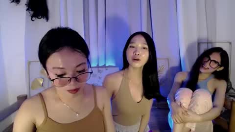 lovely_lianne online show from 03/26/26, 12:44