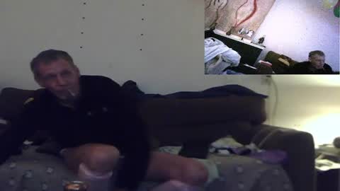 mooie man online show from 12/16/25, 03:22