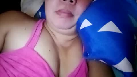 lovely_orchid online show from 12/29/24, 12:41