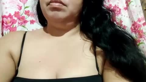 lovely_orchid online show from 02/15/25, 01:27