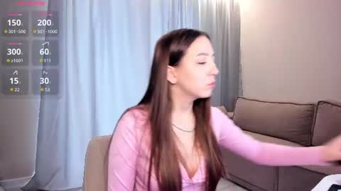 Snapshot of lovely_poppy chatting on 07/04/26, 01:45 Lolly online show from 07/04/26, 01:45