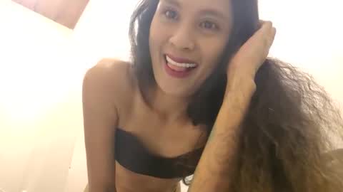 Snapshot of lovelyakeesha chatting on 09/25/25, 05:49 LovelyAkeesha online show from 09/25/25, 05:49