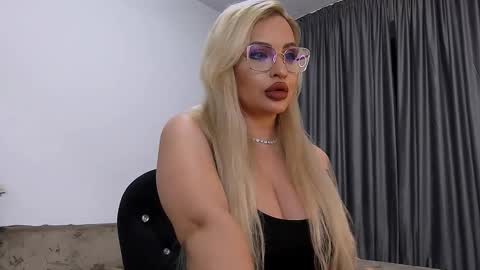 PrAllinXXXa online show from 02/04/26, 11:53