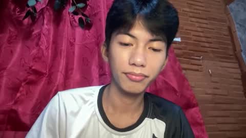 lovelyboy_jm online show from 05/11/26, 02:45