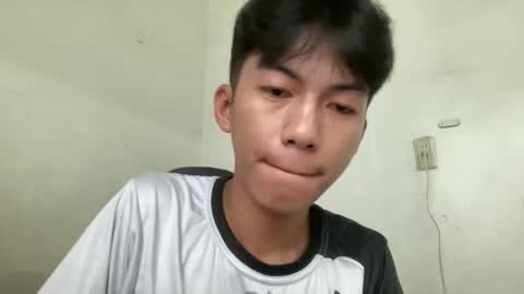 lovelyboy_jm online show from 06/05/26, 12:28