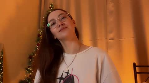 Solfiro online show from 12/22/25, 05:54