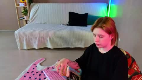your sweet girls online show from 06/04/26, 10:32