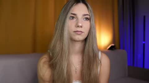 lovelygracee online show from 04/04/26, 02:47