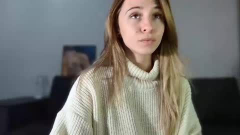 Kate only online show from 03/08/25, 03:24