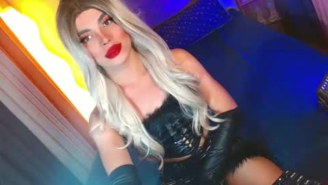 lovelymiss_shyna11 online show from 03/09/26, 11:03