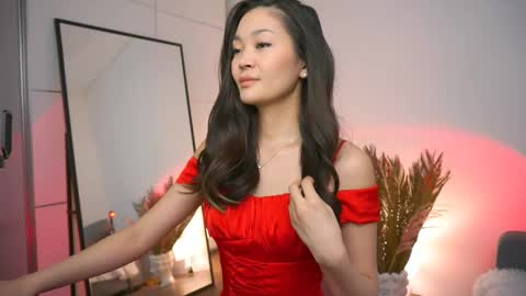 kim online show from 02/21/25, 01:33