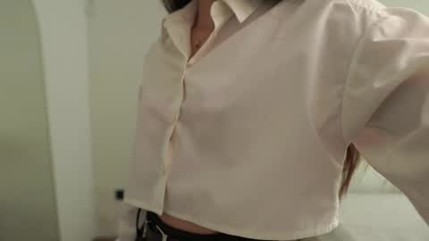 kim online show from 02/06/26, 12:08