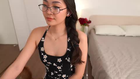 kim online show from 03/23/26, 04:11