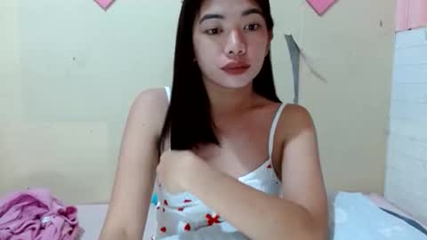 lovelypetitebigcock online show from 09/29/25, 12:21