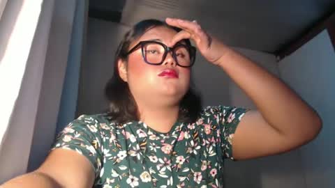 Snapshot of lovelypinaychubsx chatting on 12/28/24, 07:22 lovely online show from 12/28/24, 07:22