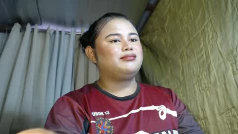 Snapshot of lovelypinaychubsx chatting on 01/21/25, 08:52 lovely online show from 01/21/25, 08:52