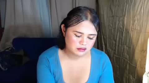 Snapshot of lovelypinaychubsx chatting on 03/10/25, 02:37 lovely online show from 03/10/25, 02:37