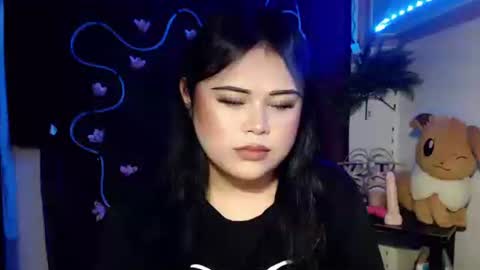 lovely online show from 11/25/25, 01:00