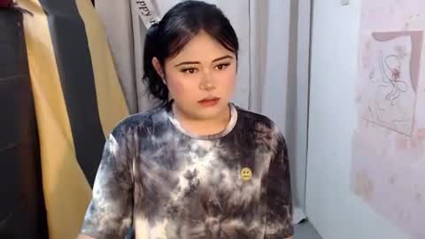 lovely online show from 04/06/26, 01:47