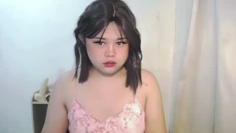 lovely online show from 05/13/26, 09:22