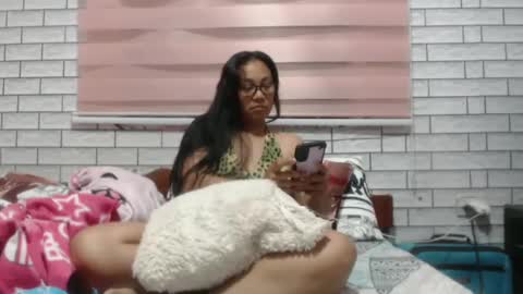 Angelquey online show from 01/06/25, 08:18