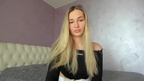 Lovely Rose online show from 02/13/26, 10:11