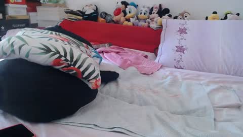 lovelywoman23 online show from 06/24/26, 05:50