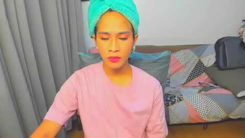 pauleen online show from 02/02/26, 03:27