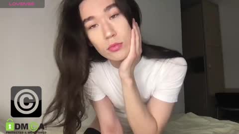 Mikie online show from 01/19/25, 04:25