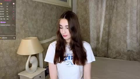 Snapshot of lovepilll chatting on 01/07/26, 09:12 Keira online show from 01/07/26, 09:12