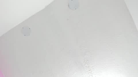 L O V E  online show from 10/15/25, 12:05