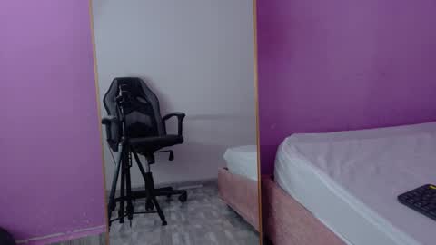 L O V E  online show from 03/18/26, 11:35