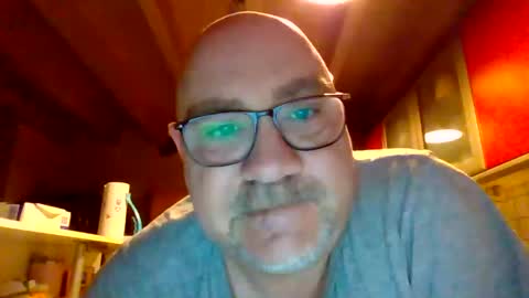 lover010983 online show from 03/10/25, 05:22