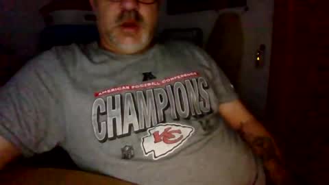 lover010983 online show from 02/11/26, 07:02