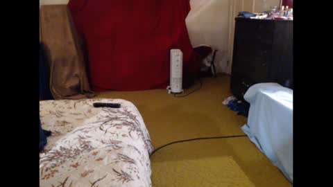 Snapshot of lover31660 chatting on 02/06/25, 02:55 Lover31660 online show from 02/06/25, 02:55