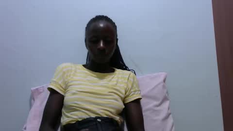 Snapshot of lovergal222 chatting on 01/13/25, 02:32 lovergal222 online show from 01/13/25, 02:32